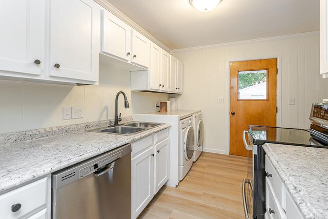 3207 Waldmar Road, Toledo, OH 43615