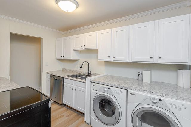 3207 Waldmar Road, Toledo, OH 43615