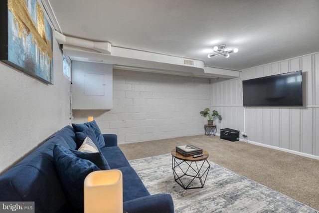 2124 REDTHORN RD, Baltimore, MD 21220