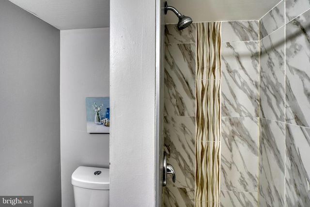 2124 REDTHORN RD, Baltimore, MD 21220