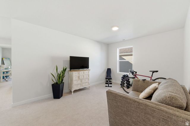 1038 S OLD TOWNE RD, Layton, UT 84041