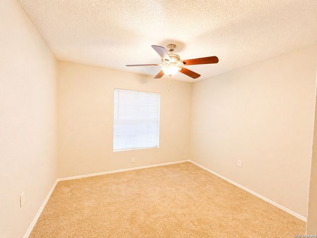 4234 BIRCH TREE ST, San Antonio, TX 78247