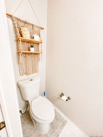 4234 BIRCH TREE ST, San Antonio, TX 78247