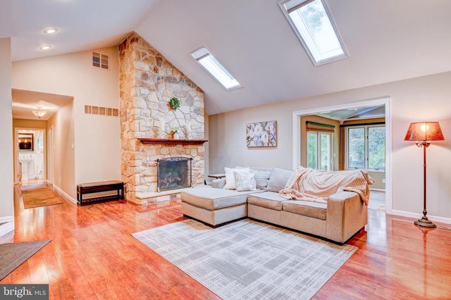 1006 MANOR LANE, Langhorne, PA 19053
