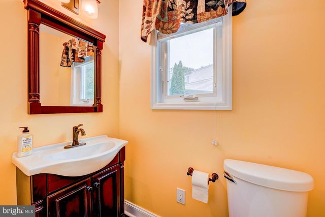1006 MANOR LANE, Langhorne, PA 19053