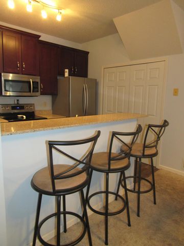 13497 Carmody Drive, Eden Prairie, MN 55344