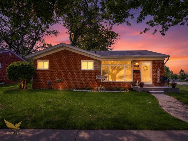 21114 Danbury Street, Clinton Twp, MI 48035
