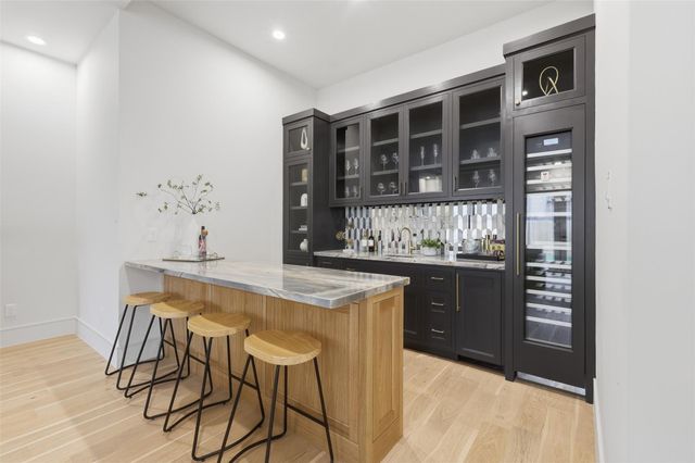 316 W 30th Street, Houston, TX 77018