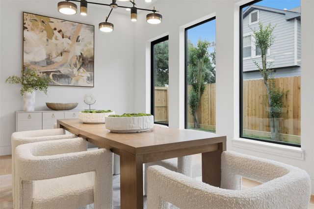 316 W 30th Street, Houston, TX 77018