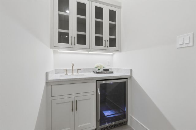 316 W 30th Street, Houston, TX 77018