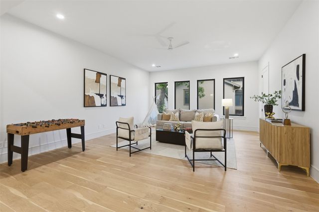 316 W 30th Street, Houston, TX 77018