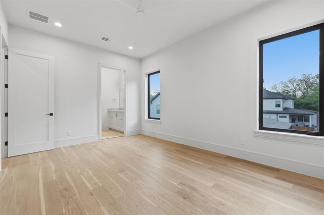 316 W 30th Street, Houston, TX 77018