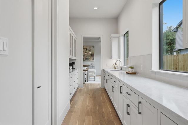 316 W 30th Street, Houston, TX 77018