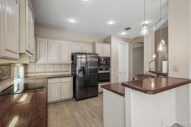 23007 Osprey Ridge, San Antonio, TX 78260