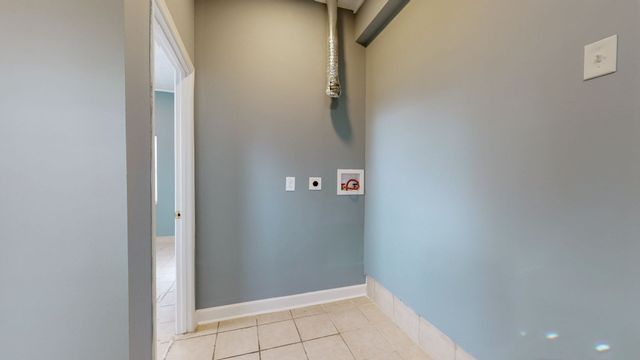 291 Old Waldron Rd, La Vergne, TN 37086