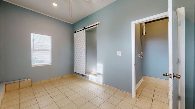 291 Old Waldron Rd, La Vergne, TN 37086