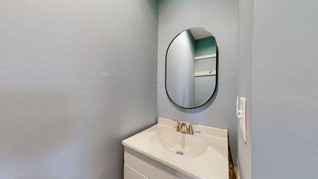 291 Old Waldron Rd, La Vergne, TN 37086