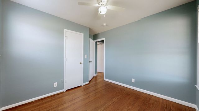 291 Old Waldron Rd, La Vergne, TN 37086