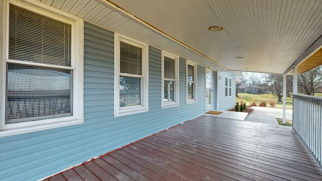 291 Old Waldron Rd, La Vergne, TN 37086