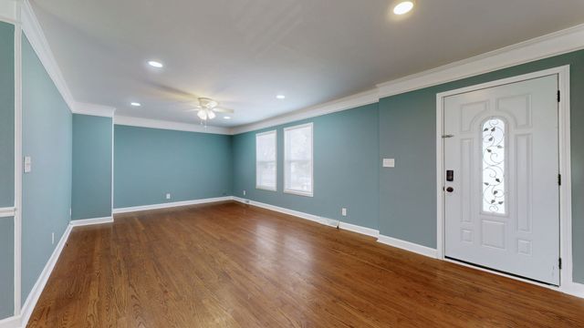 291 Old Waldron Rd, La Vergne, TN 37086