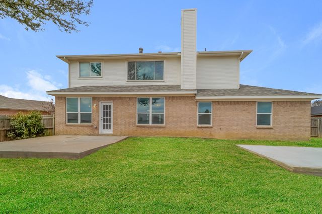 8024 Mourning Dove Drive, Arlington, TX 76002