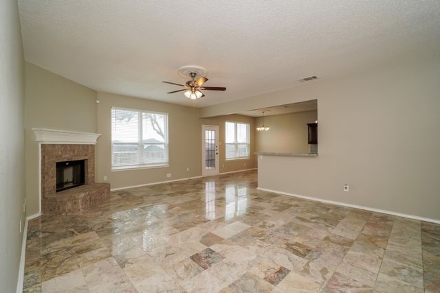 8024 Mourning Dove Drive, Arlington, TX 76002