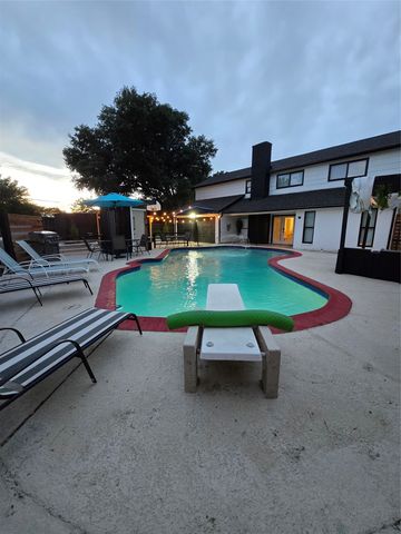 1802 Clover Trail, Richardson, TX 75081