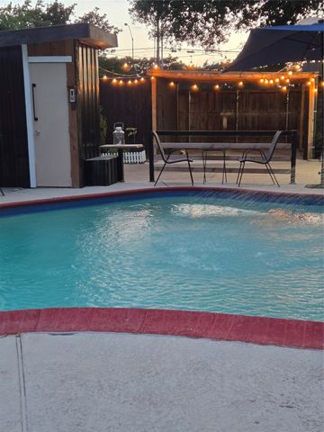 1802 Clover Trail, Richardson, TX 75081