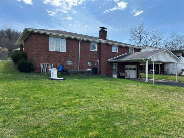 356 Third St, Smithton, PA 15479