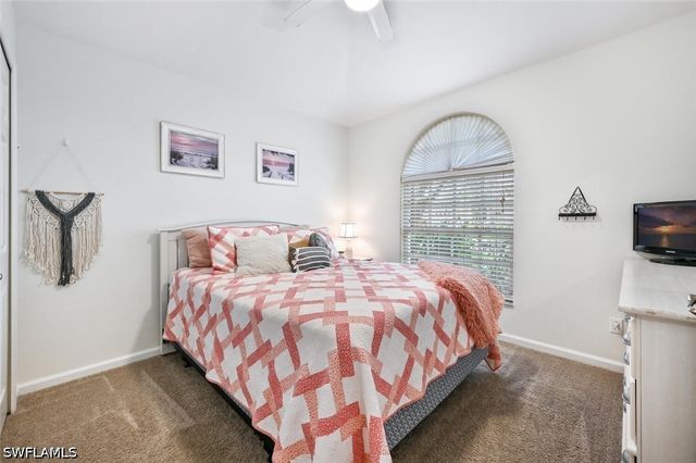 6453 Autumn Woods BLVD, Naples, FL 34109