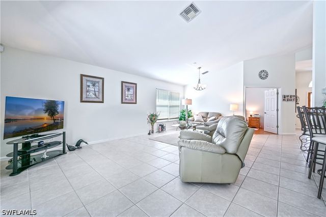 6453 Autumn Woods BLVD, Naples, FL 34109