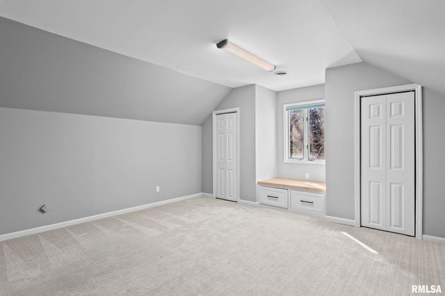 804 FAIRFAX Court, Springfield, IL 62702