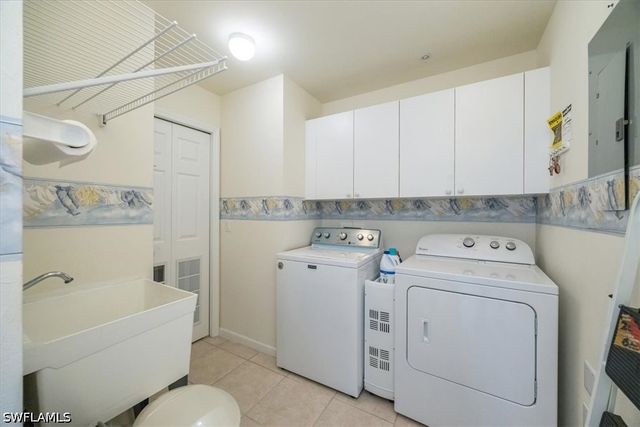 6800 Beach Resort DR 2305, Naples, FL 34114
