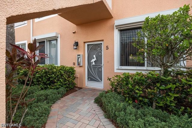 6800 Beach Resort DR 2305, Naples, FL 34114