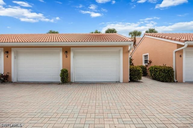 6800 Beach Resort DR 2305, Naples, FL 34114