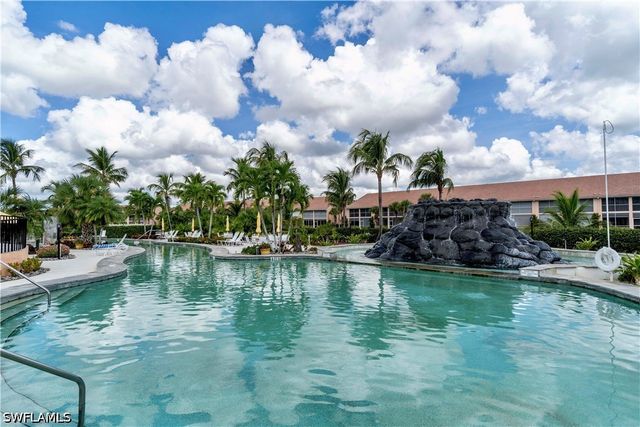 6800 Beach Resort DR 2305, Naples, FL 34114