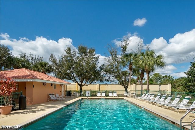 6800 Beach Resort DR 2305, Naples, FL 34114