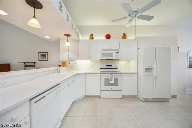 6800 Beach Resort DR 2305, Naples, FL 34114