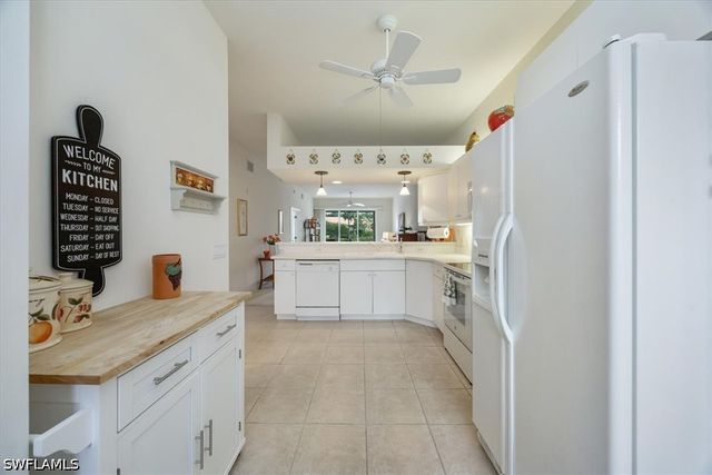 6800 Beach Resort DR 2305, Naples, FL 34114