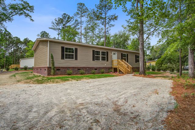413 Peacock Lane, Summerville, SC 29486