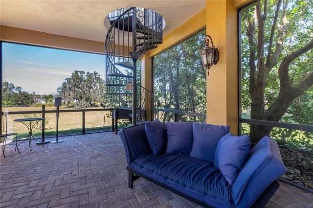 3020 CREWS LAKE DRIVE, Lakeland, FL 33813