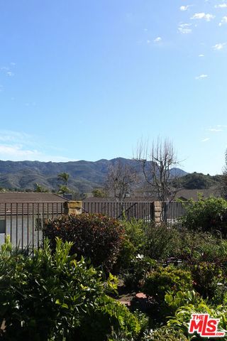 420 Blackhawk Drive, Newbury Park (thousand Oaks), CA 91320