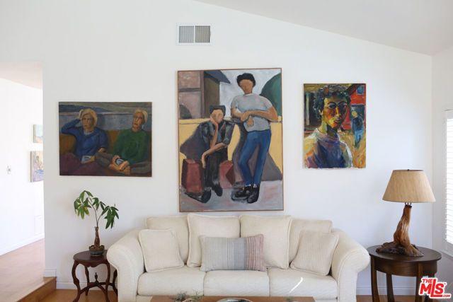 420 Blackhawk Drive, Newbury Park (thousand Oaks), CA 91320