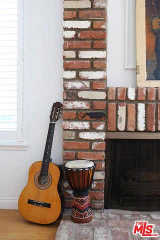 420 Blackhawk Drive, Newbury Park (thousand Oaks), CA 91320