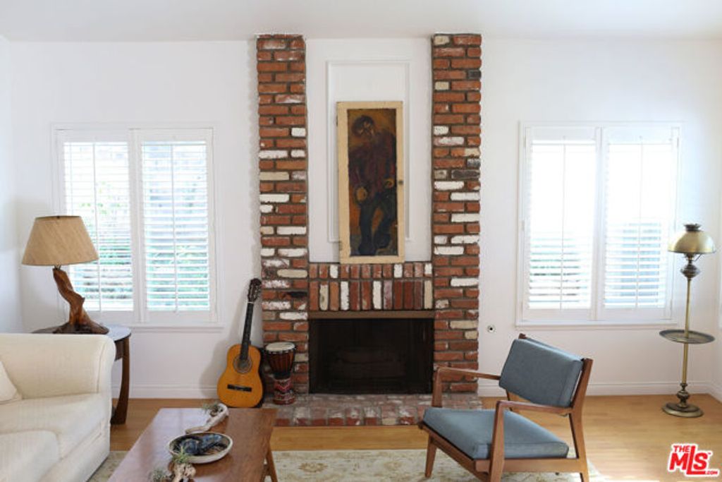 420 Blackhawk Drive, Newbury Park (thousand Oaks), CA 91320