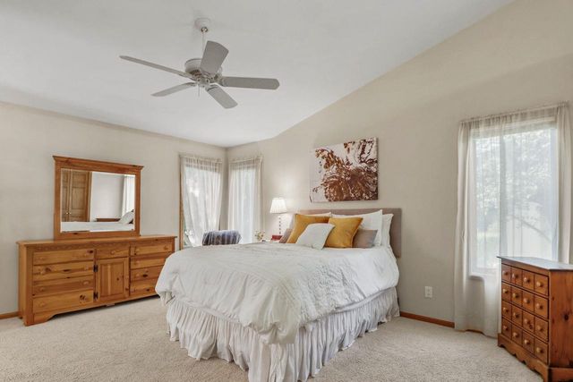 933 Chalfont Drive, Sun Prairie, WI 53590