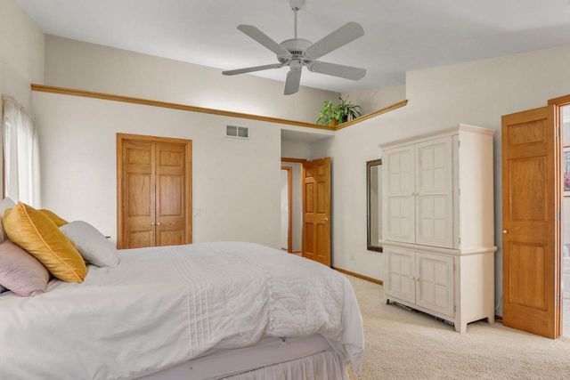 933 Chalfont Drive, Sun Prairie, WI 53590