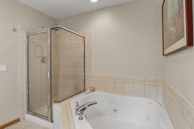 933 Chalfont Drive, Sun Prairie, WI 53590