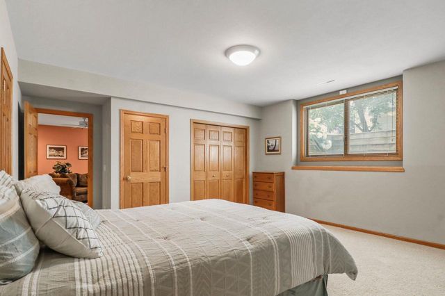 933 Chalfont Drive, Sun Prairie, WI 53590