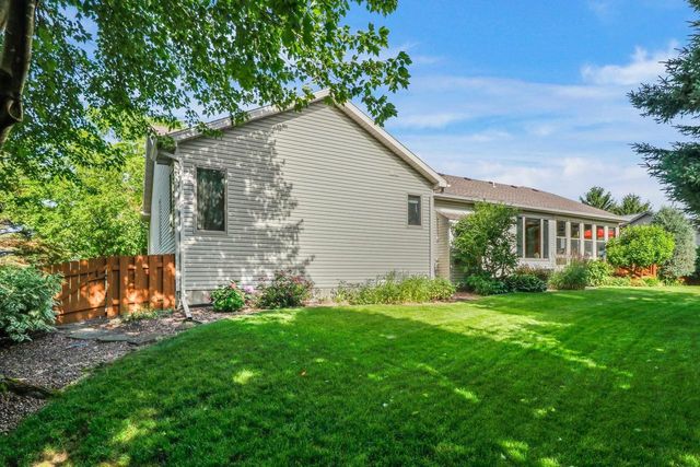933 Chalfont Drive, Sun Prairie, WI 53590